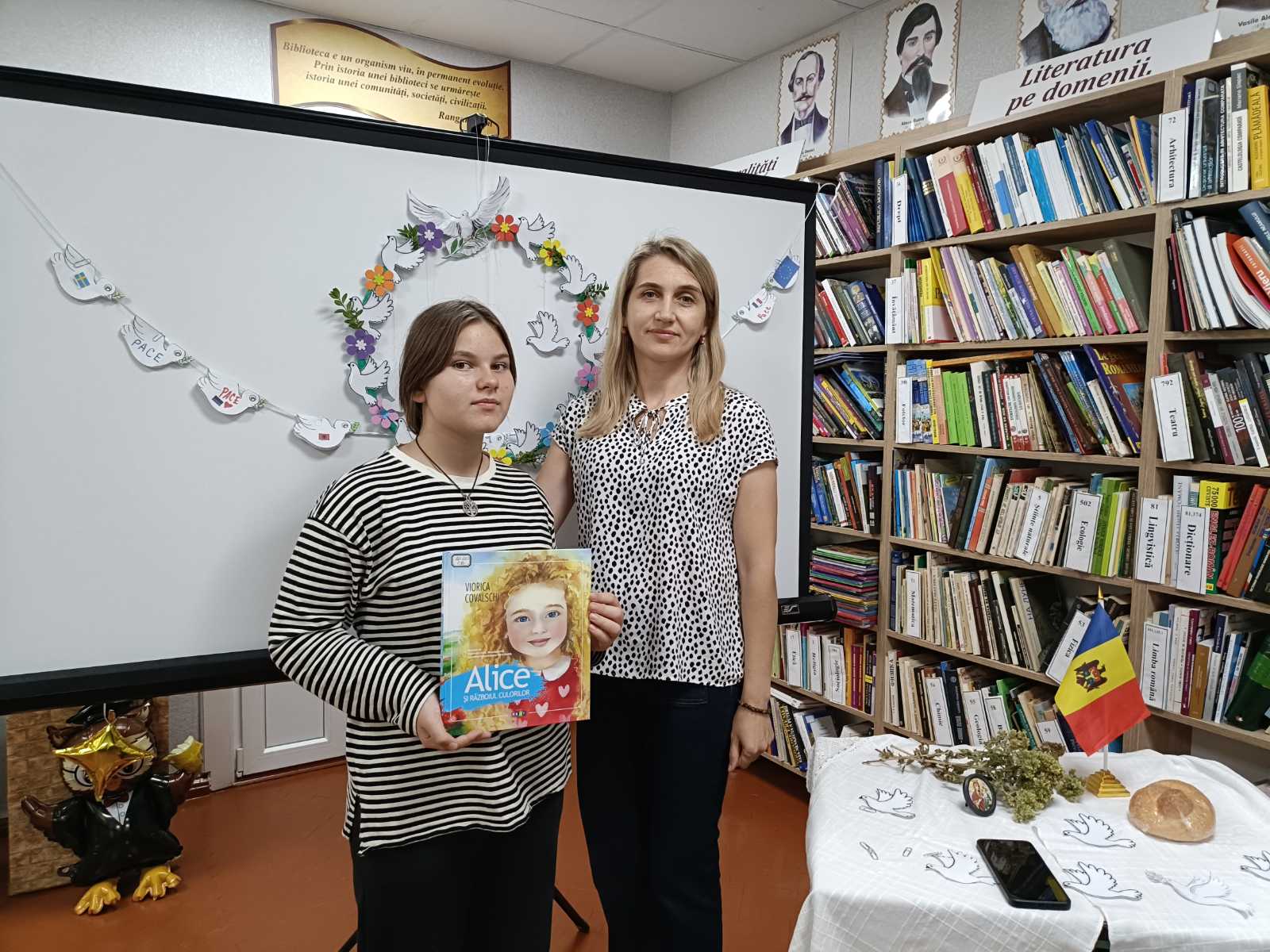 Un nou atelier de creație cu prilejul Zilei Internaționale a Păcii!