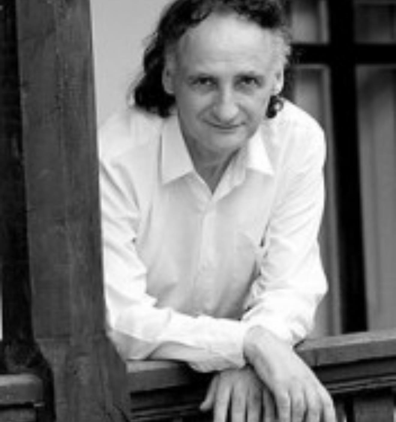 Astăzi, 14 februarie, marcăm Ziua Națională a Lecturii și comemorăm pe marele poet Grigore Vieru.