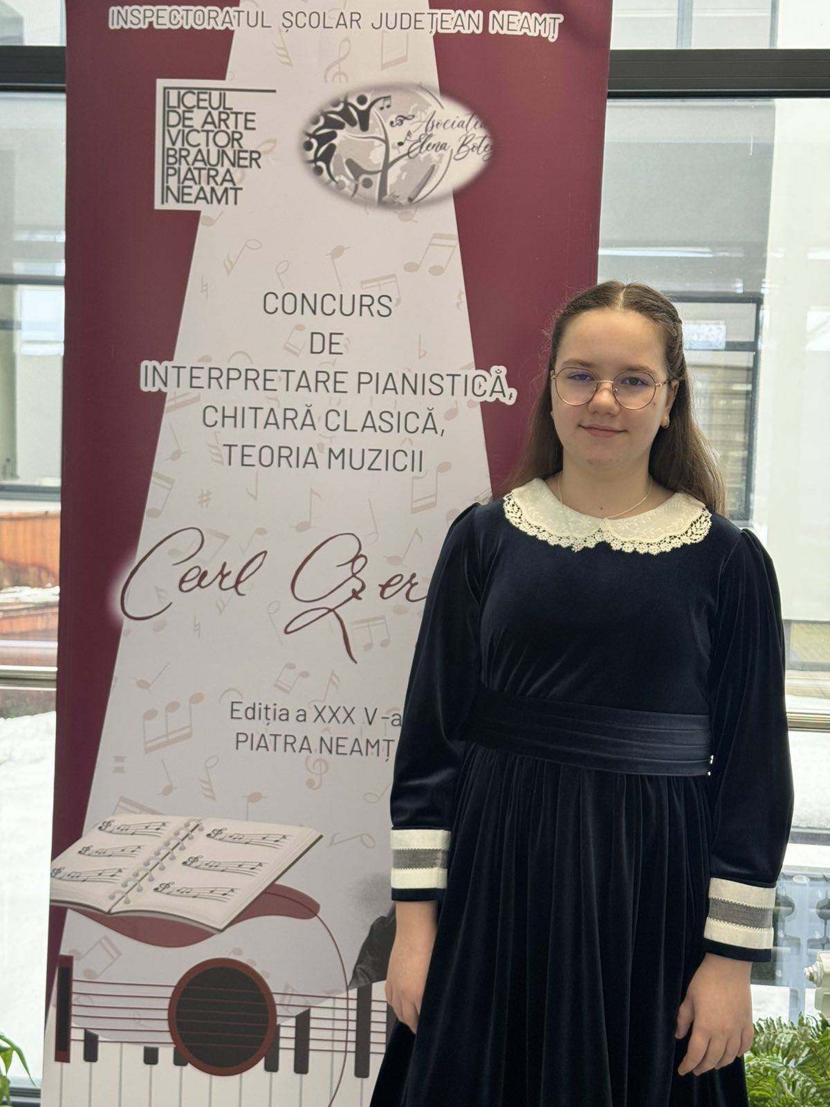 Eleva Suvac Anastasia obține Premiul II la Concursul „Carl Czerny” din Piatra-Neamț!