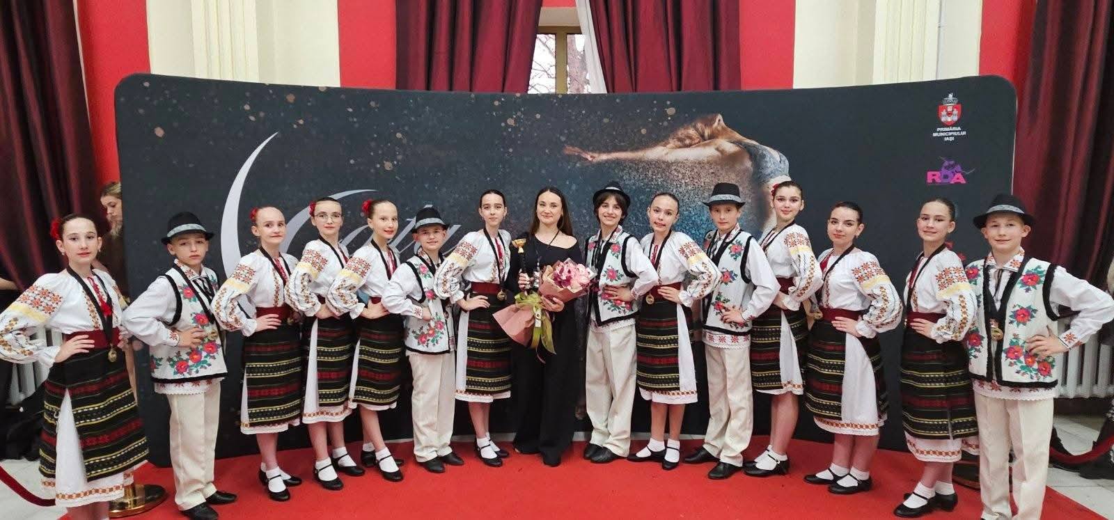 Elevii Școlii de Arte „Ion Gheorghe Ciorescu”, triplu Locul I la „STAR DANCE BY RDA” Iași!