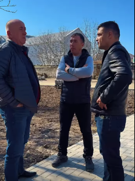 Primarul Ion Scripnic a evaluat lucrările din cadrul programului „Curtea Europeană” pe mai multe adrese din Ciorescu!