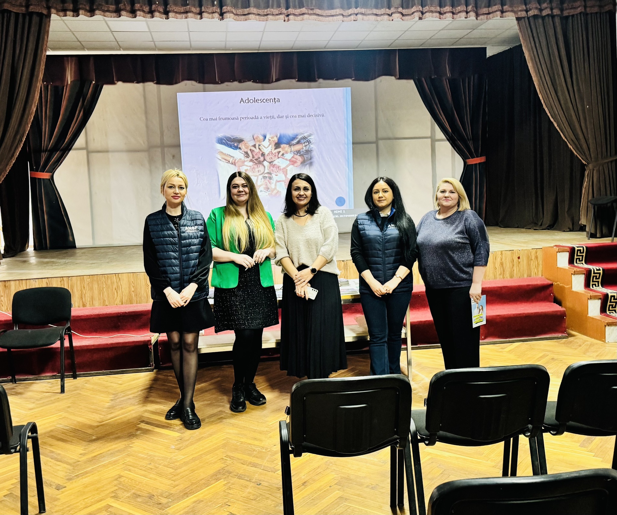 Educație pentru sănătate la Liceul „Nicolae Bălcescu”: elevii informați despre riscurile consumului de substanțe nocive!