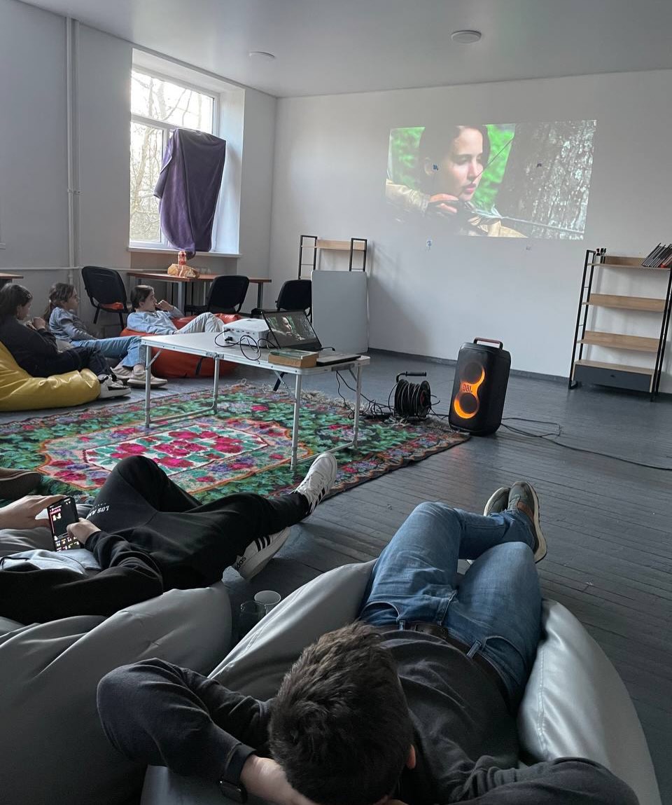 Movie Night la Centrul de Tineret Ciorescu!