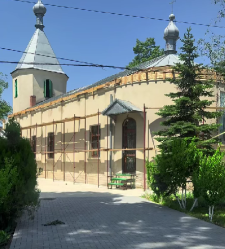 Lucrările de renovare la Biserica „Sfânta Cuvioasa Parascheva” din Ciorescu continuă!