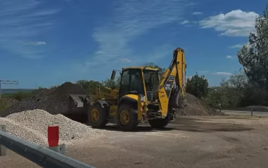 Sensul giratoriu de lângă Ciorescu: progres de 20%