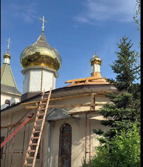 Cu ajutorul lui Dumnezeu, lucrările de renovare la Biserica „Sfânta Cuvioasa Parascheva” din comuna Ciorescu prind tot mai mult contur!