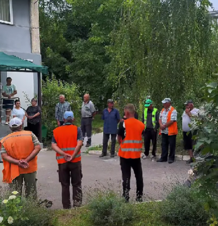 Consultări publice privind amalgamarea voluntară: cetățenii din Ciorescu, Hrușova și Zăicana, implicați în definirea viitorului comunității!
